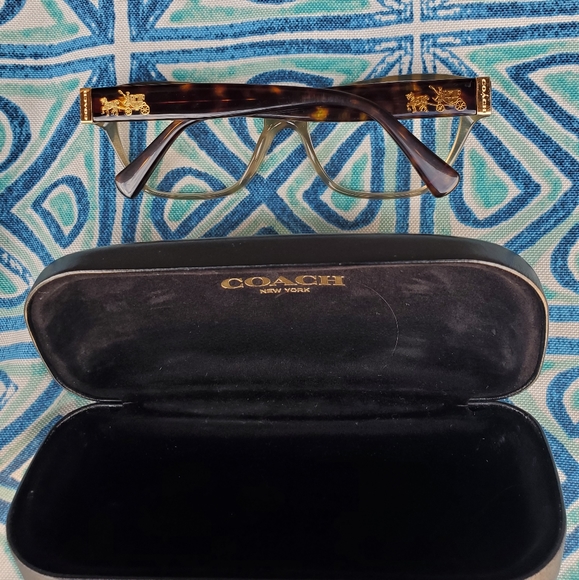 Coach Olive Dark Tortoise Gold Sig C Eyeglasses and Case. - Picture 9 of 13